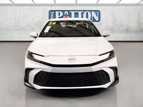 Used 2026 Toyota Camry SE FWD image 2