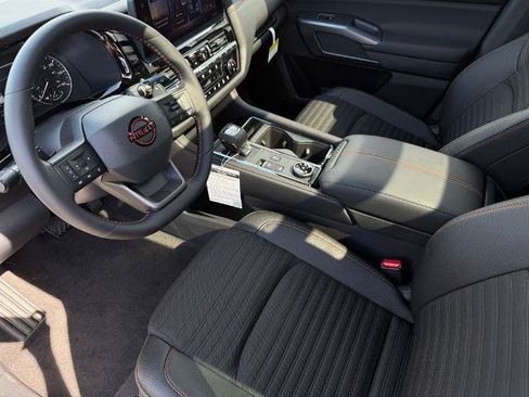 New 2026 Nissan Pathfinder Rock Creek w/ Rock Creek Premium Package AWD/4WD image 17