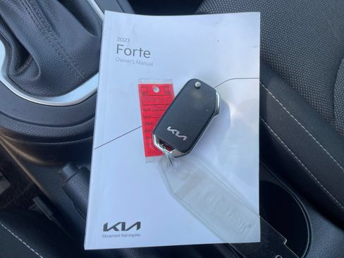 Used 2023 Kia Forte LXS FWD image 10