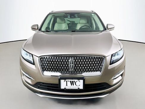 Used 2019 Lincoln MKC Select w/ Select Plus Package AWD/4WD image 2