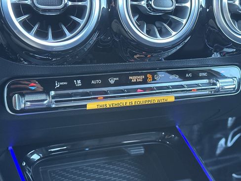 Certified 2025 Mercedes-Benz GLA 250 image 20