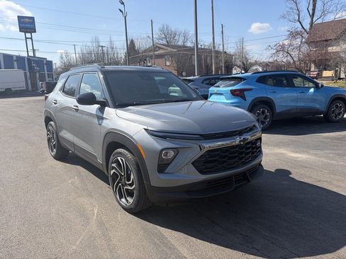 New 2026 Chevrolet TrailBlazer RS w/ Convenience Package image 2