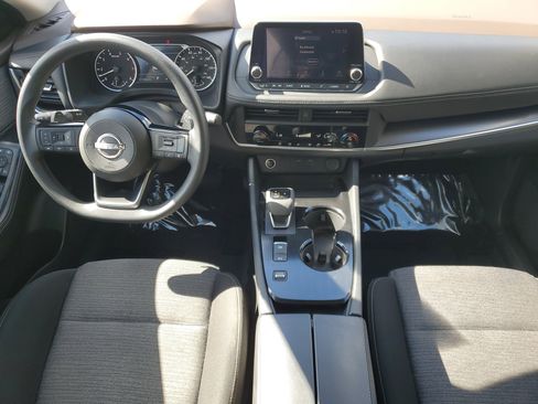 Certified 2023 Nissan Rogue SV image 16