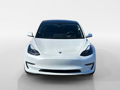 Used 2023 Tesla Model 3 Performance image 9