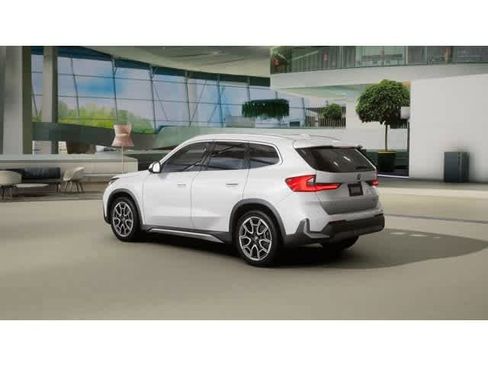 New 2026 BMW X1 xDrive28i image 2