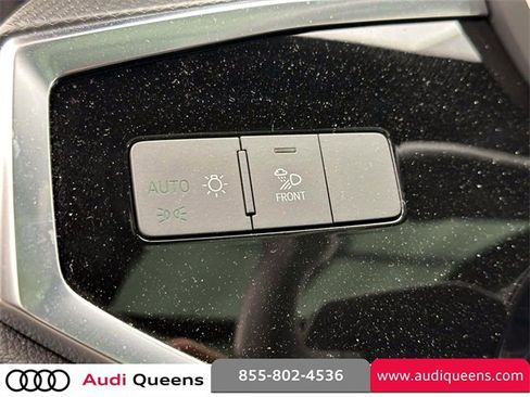 Certified 2025 Audi Q3 2.0T Premium w/ Black Optic Sport Package image 20
