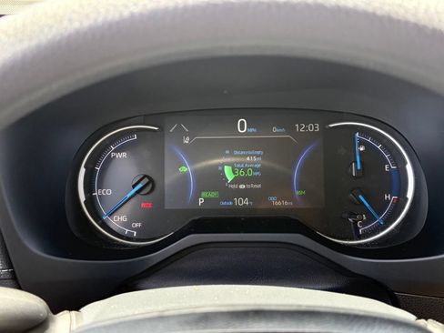 Used 2025 Toyota RAV4 LE AWD/4WD image 11