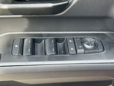 New 2026 Toyota Tacoma SR image 20