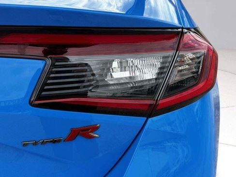 Used 2023 Honda Civic Type R image 18