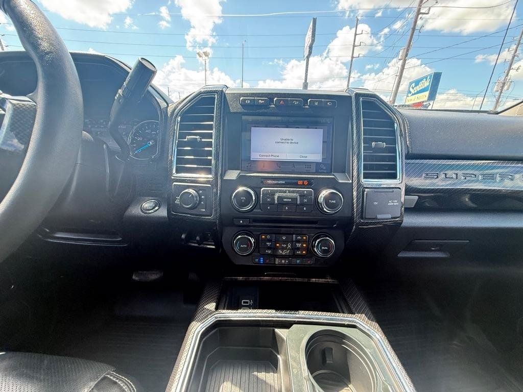 Used 2018 Ford F250 Lariat w/ Lariat Ultimate Package AWD/4WD image 25