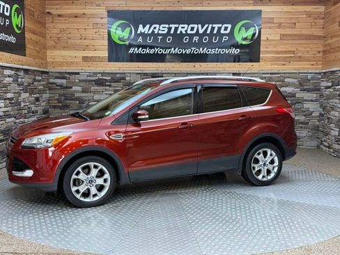 Used 2015 Ford Escape Titanium w/ Equipment Group 301A AWD/4WD image 5