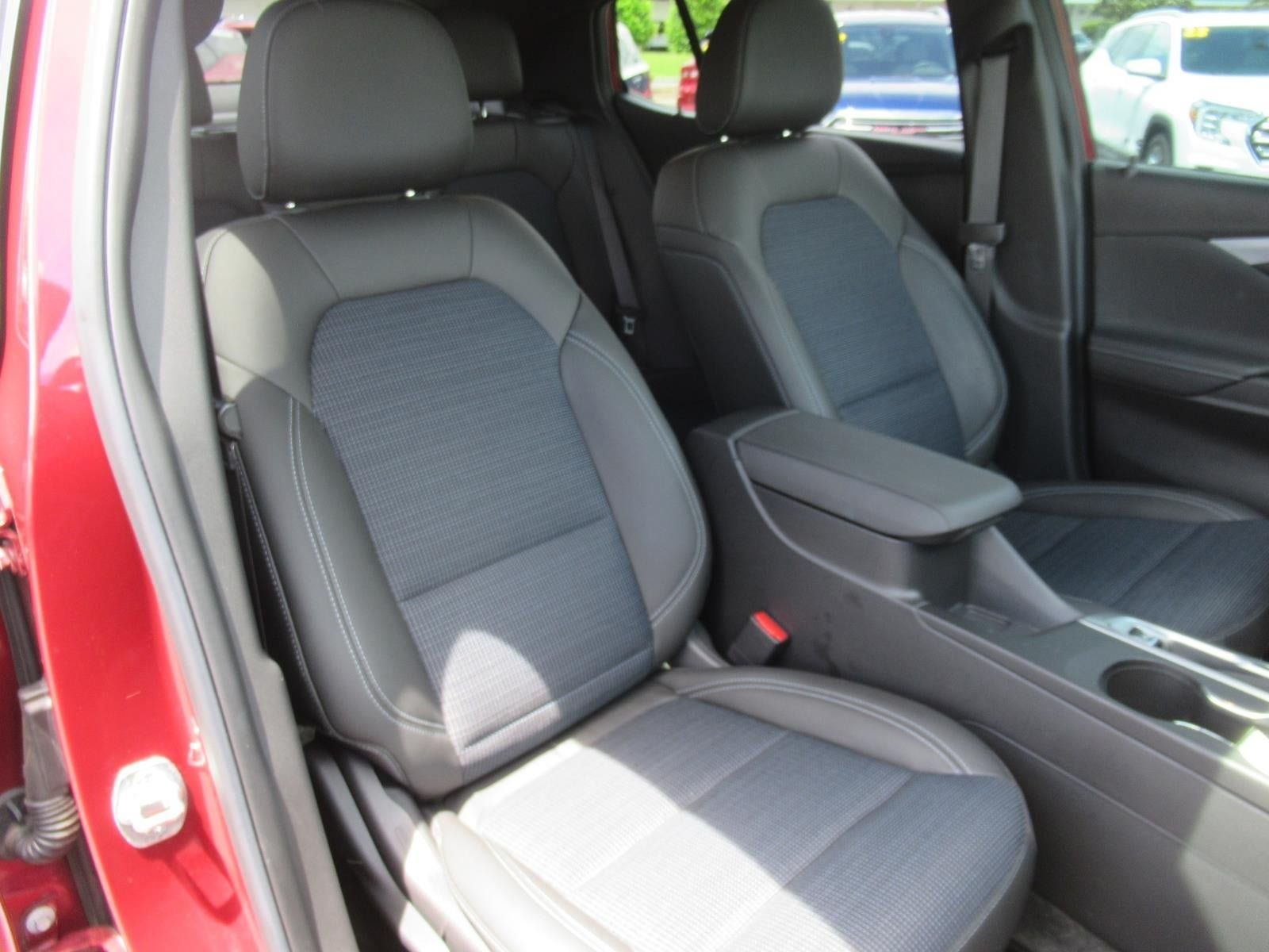Used 2024 Buick Envista Preferred w/ Convenience I Package FWD image 8