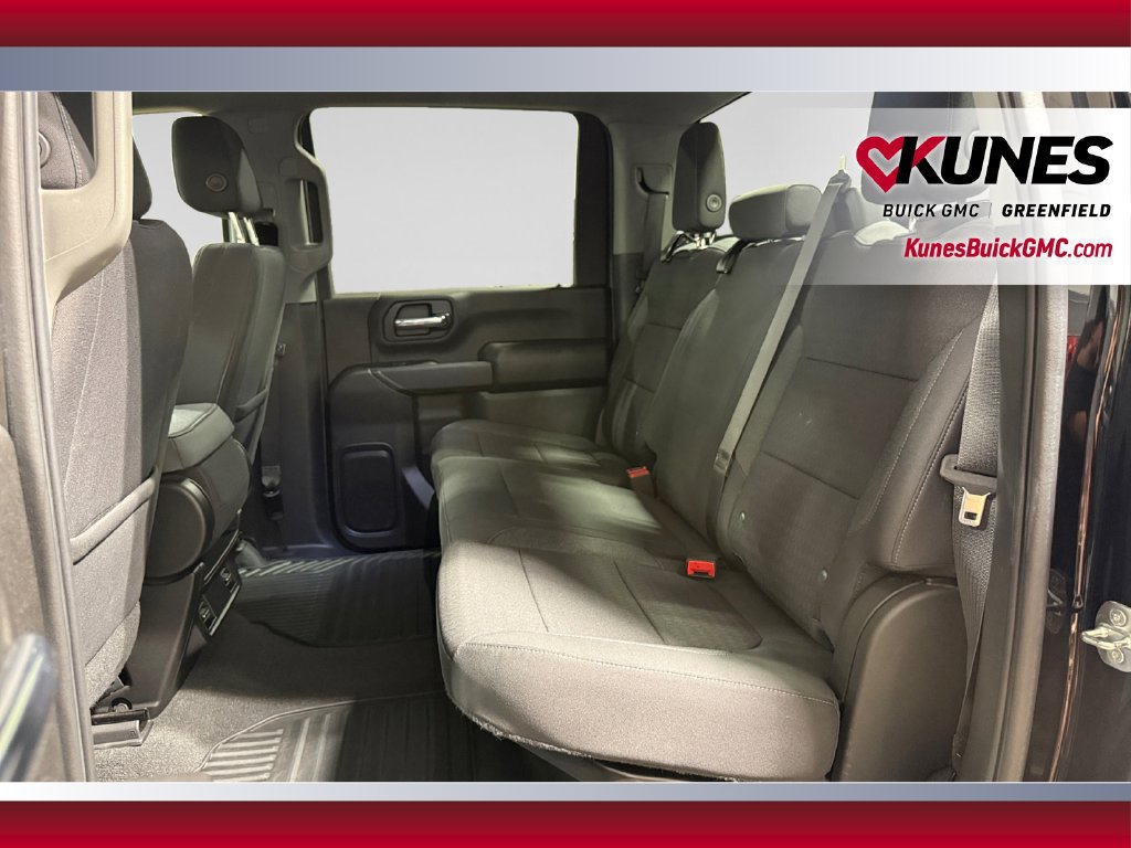 Used 2022 Chevrolet Silverado 2500 Custom w/ Custom Convenience Package AWD/4WD image 31