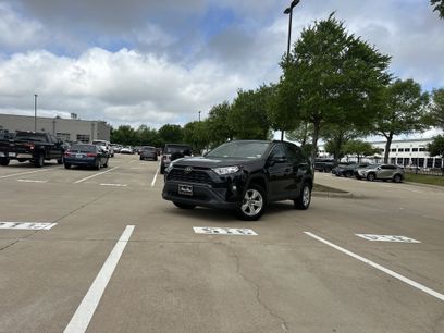 Used 2021 Toyota RAV4 XLE w/ Convenience Package