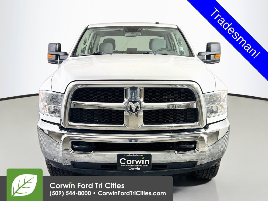 Used 2017 RAM 2500 Tradesman w/ Chrome Appearance Group AWD/4WD image 4
