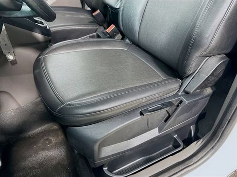 Used 2022 Ford Transit Connect XL FWD image 9