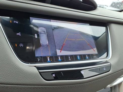 Used 2020 Cadillac XT5 Premium Luxury FWD image 13