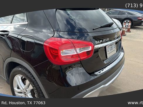 Used 2018 Mercedes-Benz GLA 250 image 20