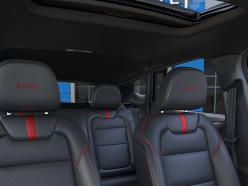 New 2026 Chevrolet Trax RS w/ Sunroof Package FWD image 24