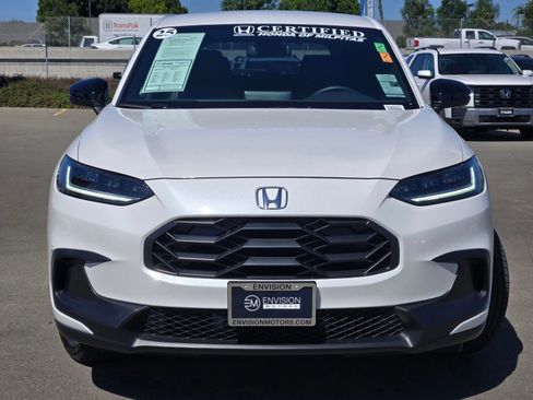 Certified 2025 Honda HR-V Sport image 2