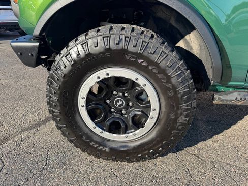 Used 2023 Ford Bronco Black Diamond w/ Sasquatch Package AWD/4WD image 6