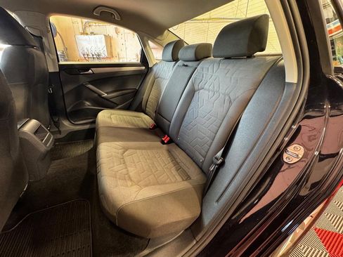 Used 2021 Volkswagen Passat 2.0T S image 14