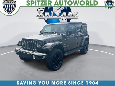Used 2021 Jeep Wrangler Unlimited Sahara w/ Cold Weather Group AWD/4WD image 4
