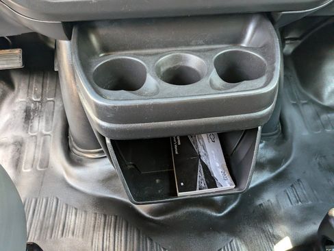 Used 2023 Chevrolet Express 3500 LS image 23