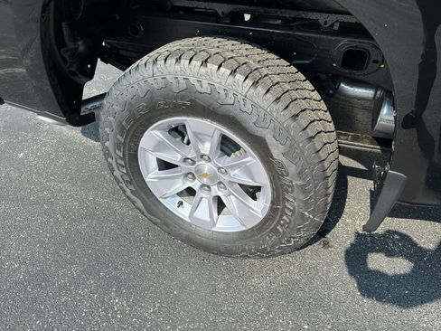 New 2025 Chevrolet Silverado 1500 W/T w/ WT Value Package image 17