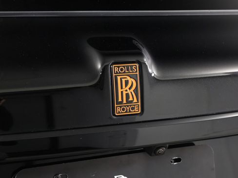 Certified 2025 Rolls-Royce Cullinan AWD/4WD image 22