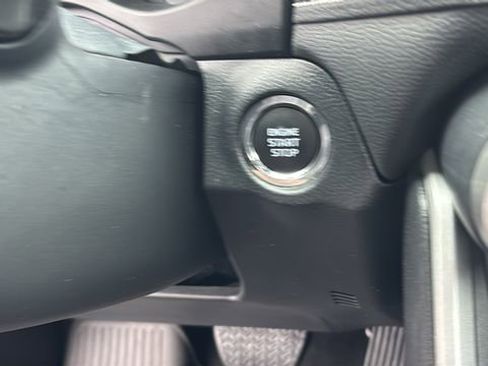 Used 2023 Toyota RAV4 XLE Premium AWD/4WD image 17