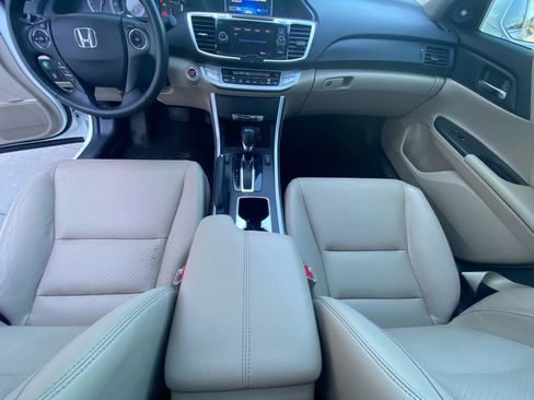 Used 2015 Honda Accord EX-L image 11