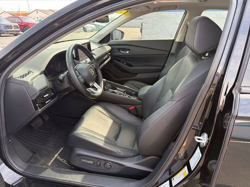 Certified 2023 Honda Accord Touring image 17