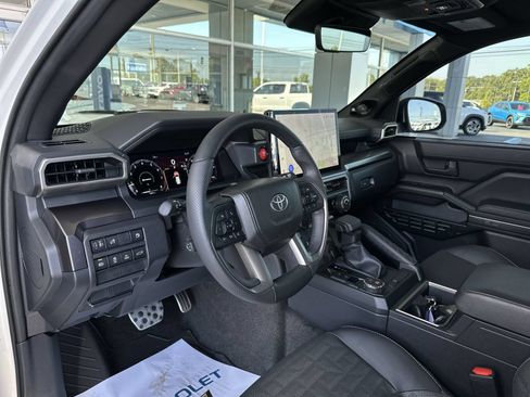 Used 2025 Toyota 4Runner TRD Sport Premium RWD image 10