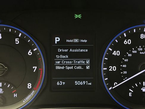 Used 2018 Hyundai Kona Limited image 12