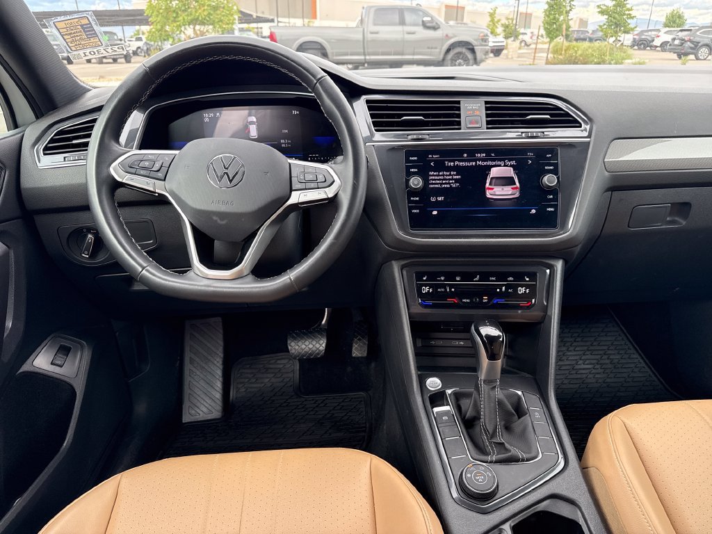 Used 2024 Volkswagen Tiguan SE AWD/4WD image 10