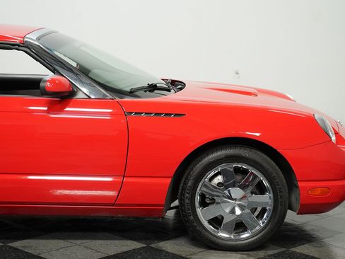 Used 2002 Ford Thunderbird image 24
