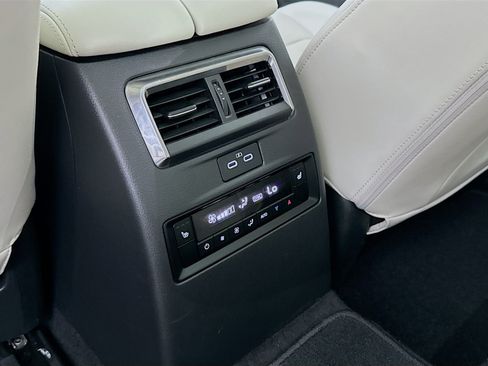 Certified 2024 MAZDA CX-90 Plug-In Hybrid w/ Premium Plus AWD/4WD image 27