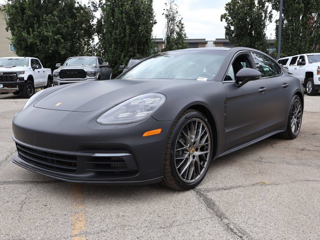 Used 2018 Porsche Panamera 4S AWD/4WD image 3