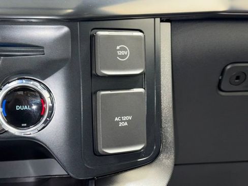 New 2026 Ford F150 Platinum w/ Equipment Group 702A High AWD/4WD image 28
