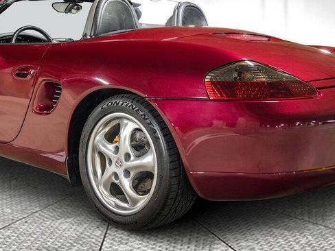 Used 1999 Porsche Boxster image 25