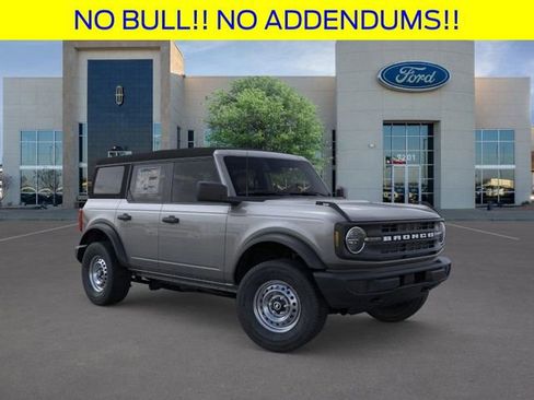 New 2025 Ford Bronco 4-Door image 8