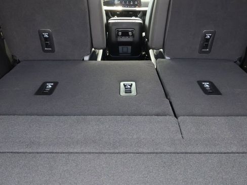 New 2025 Chevrolet Tahoe Premier image 43