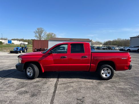 Used 2008 Dodge Dakota SXT AWD/4WD image 3