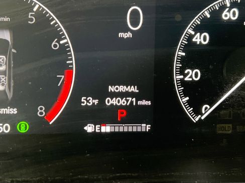 Used 2023 Honda HR-V LX image 12