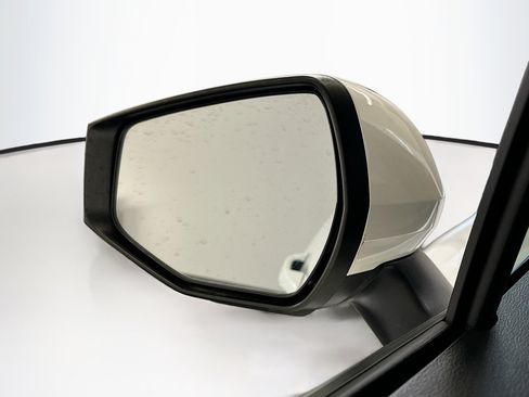 Used 2025 Kia Sportage LX image 16