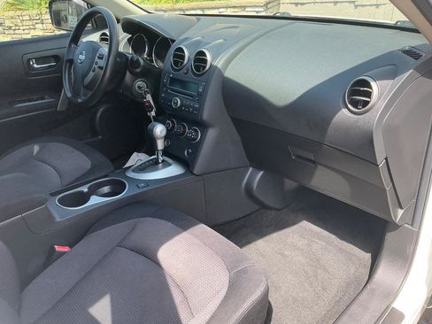 Used 2010 Nissan Rogue SL AWD/4WD image 10
