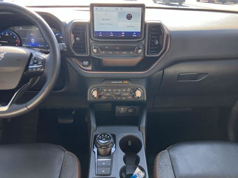 Used 2023 Ford Bronco Sport Outer Banks w/ Tech Package image 16