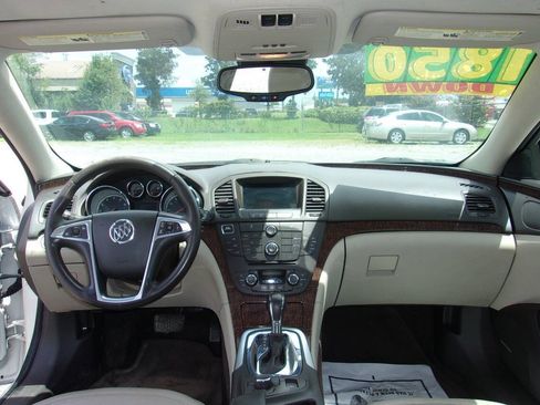 Used 2012 Buick Regal Premium FWD image 13