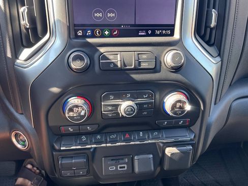 Used 2019 Chevrolet Silverado 1500 LT w/ All-Star Edition AWD/4WD image 22